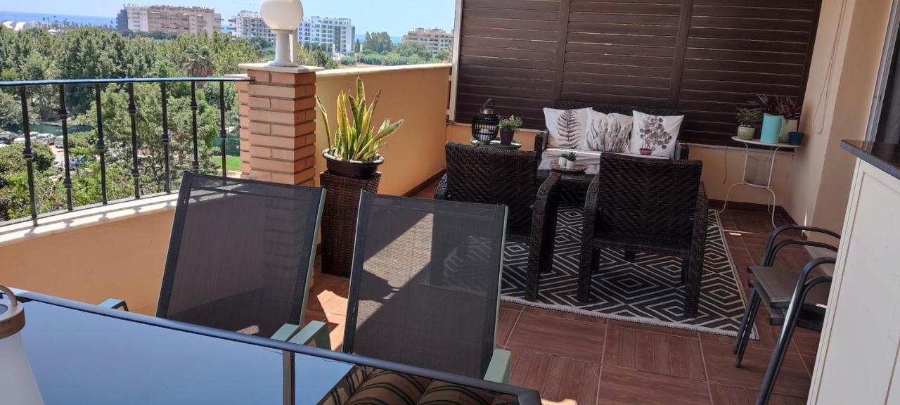 Apartmán Atico Olimpo Torre Del Mar Exteriér fotografie