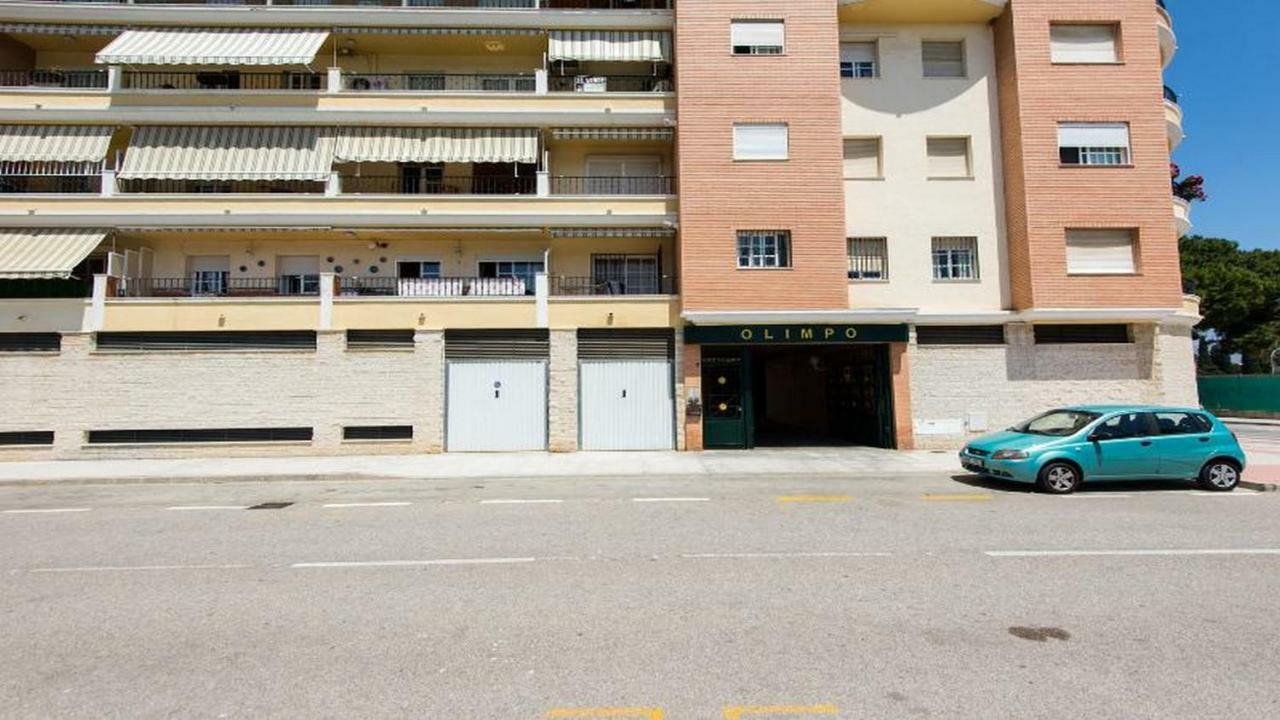 Apartmán Atico Olimpo Torre Del Mar Exteriér fotografie
